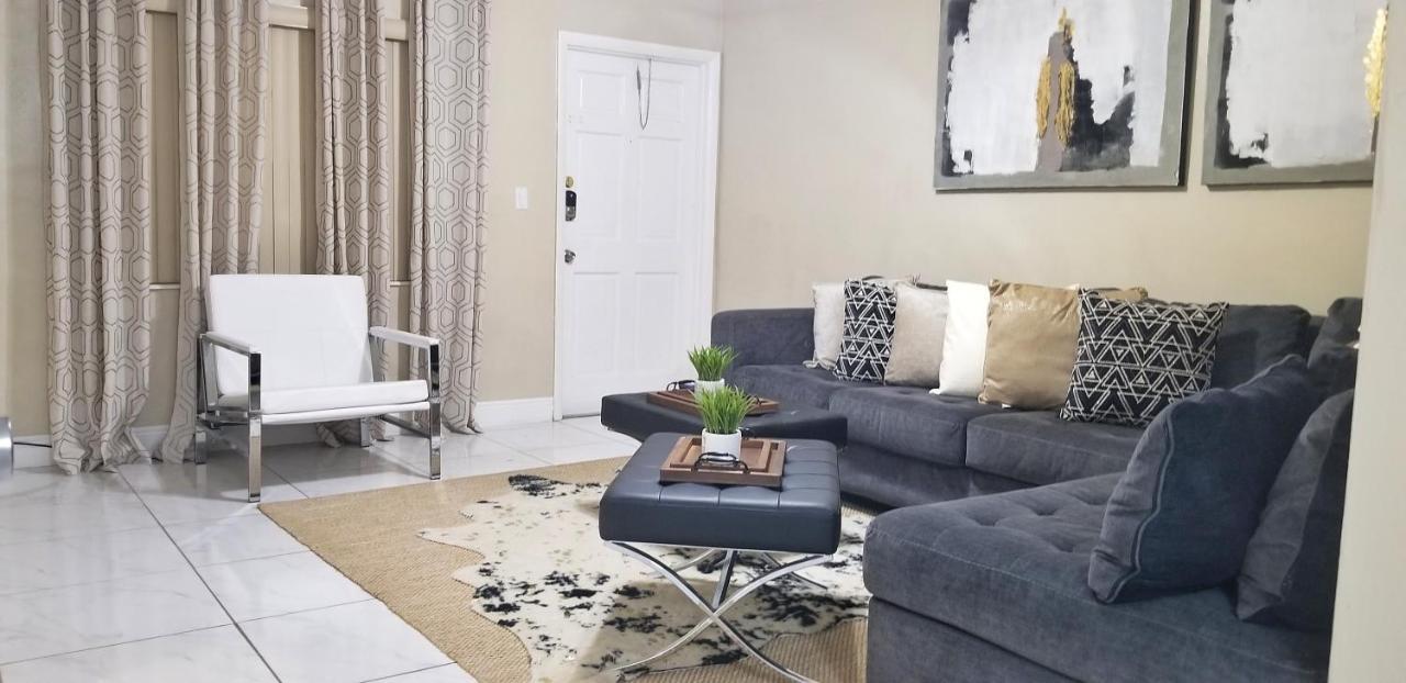 Glam 2 Bedroom Apartment Close To Nsu In Cooper City Экстерьер фото